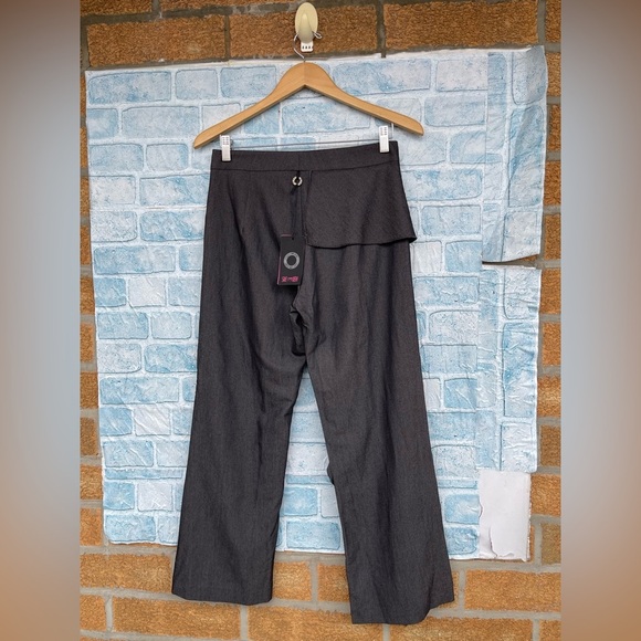 Save the Queen Overlap Pants size small - Picture 9 of 17